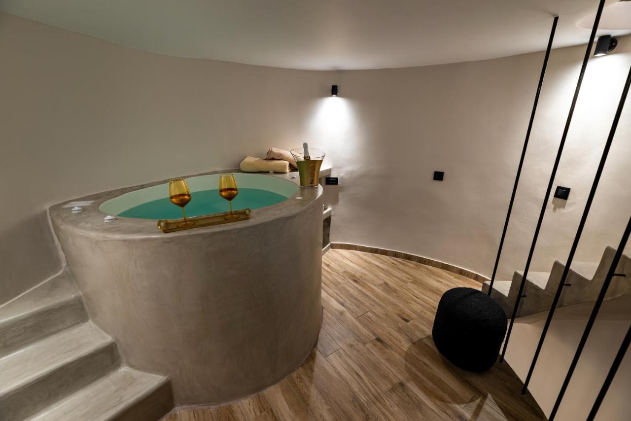 Lami Traditional Windmill - With Private Pool And Jacuzzi Pyrgos Kallistis Exterior photo